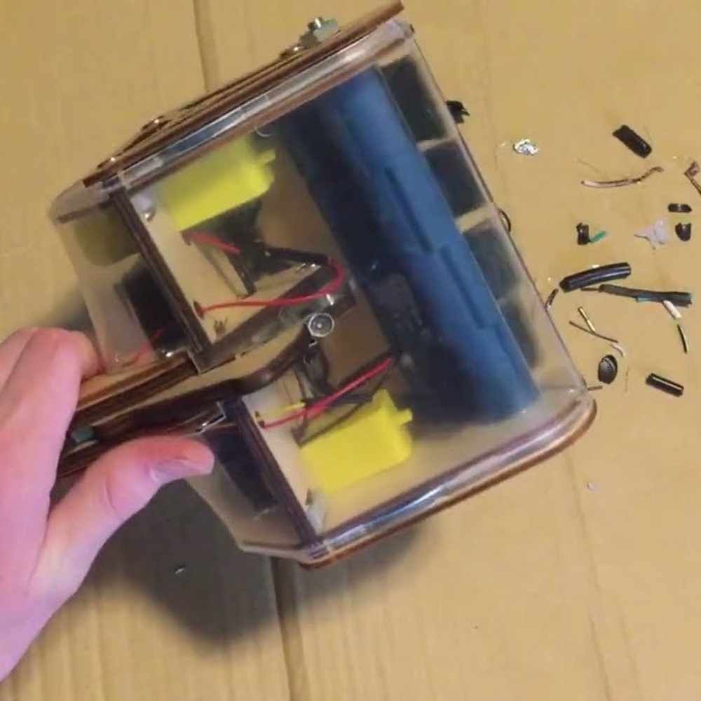 NWT KiwiCo Electric Sweeper